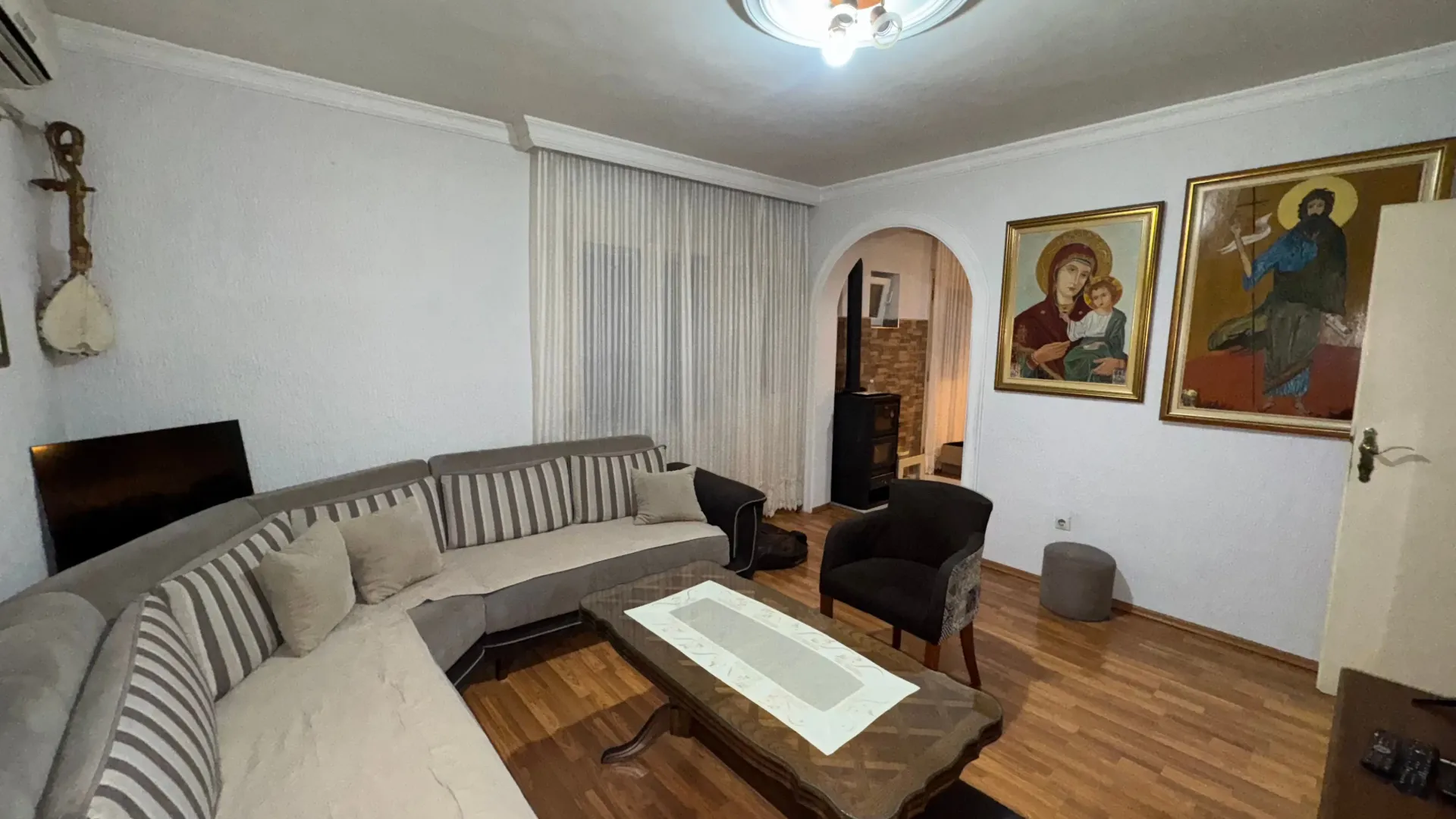 Izdavanje, kuća, 110m², Konik, Podgorica