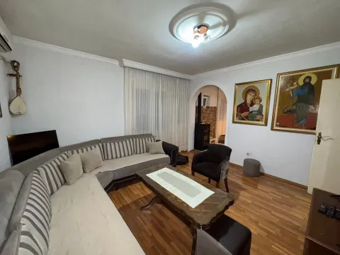 Rent, house, 110m², Konik, Podgorica - image 3