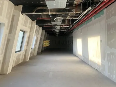 Rent, office space, 460m², Beograd, Srbija - image 2