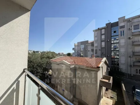 Prodaja, jednosoban stan, 45m², Ljubović, Podgorica - image 15
