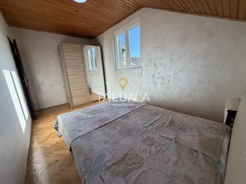 Rent, three bedroom apartment, 85m², Tološi, Podgorica - image 2