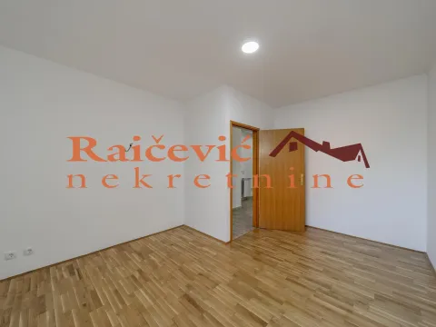 Prodaja, trosoban stan, 90m², Zvezdara Sve Podlokacije, Beograd - image 19