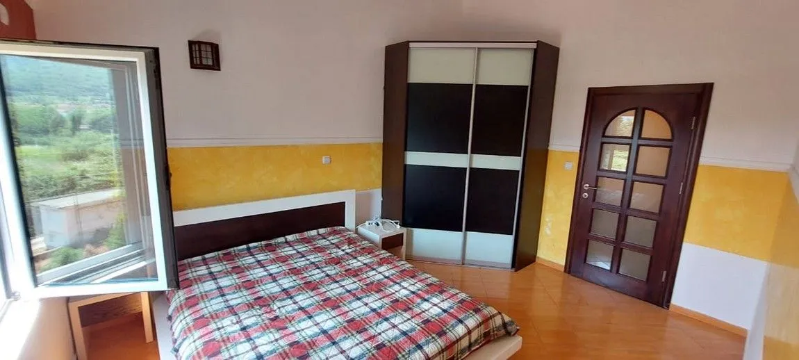 Prodaja, dvosoban stan, 128m², Kotor, Crna Gora