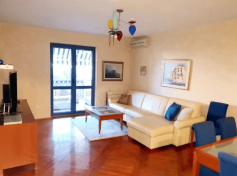 Rent, two bedroom apartment, 81m², Pržno, Budva