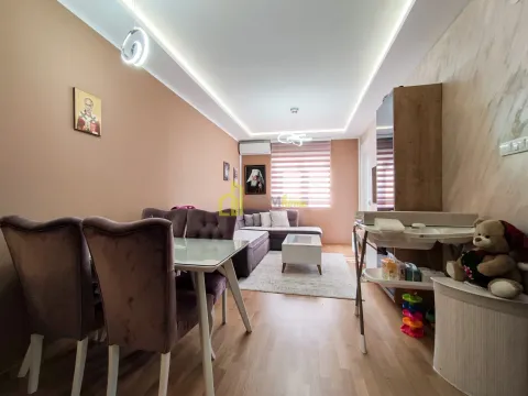 Prodaja, jednosoban stan, 49m², Tuški Put, Podgorica - image 9