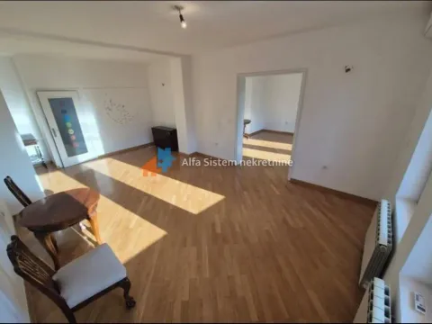 Rent, three bedroom apartment, 80m², Voždovac Sve Podlokacije, Beograd - image 4