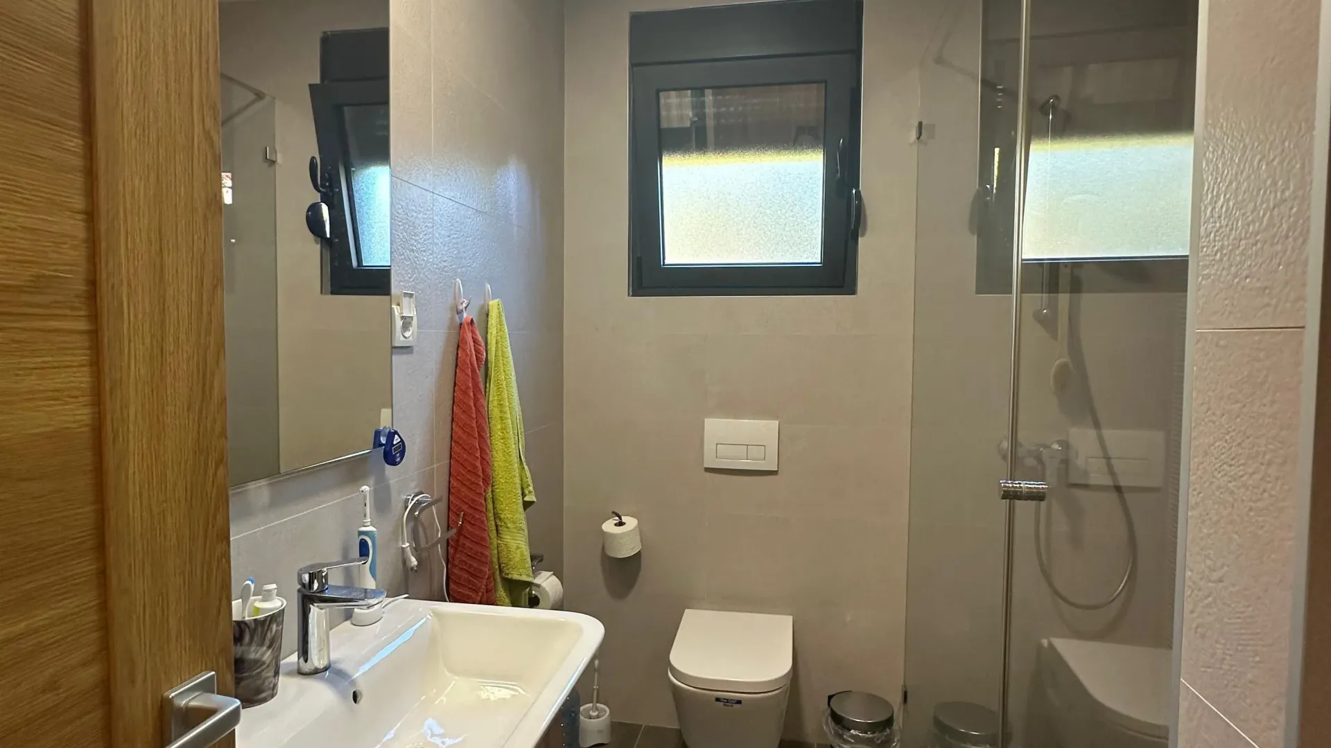 Prodaja, dvosoban stan, 70m², Centar, Tivat
