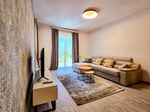 Izdavanje, jednosoban stan, 56m², Bečići, Budva - image 5