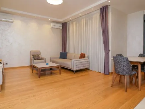Rent, two bedroom apartment, 80m², Preko Morače, Podgorica - image 2