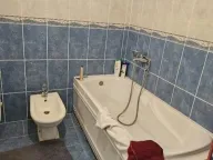 Izdavanje, trosoban stan, 92m², Kluz, Zvezdara Sve Podlokacije - image 10