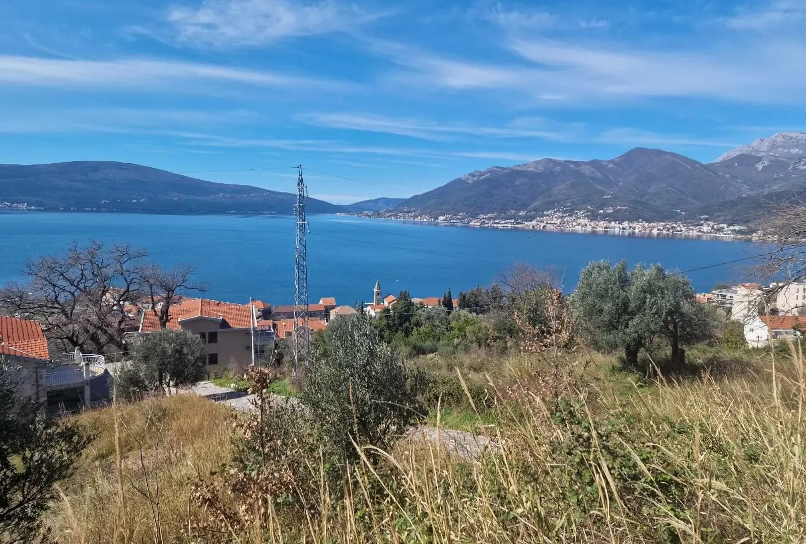 Prodaja, plac, 1800m², Tivat, Crna Gora