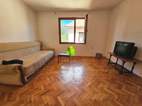 Rent, two bedroom apartment, 53m², Ledena Stena, Niš
