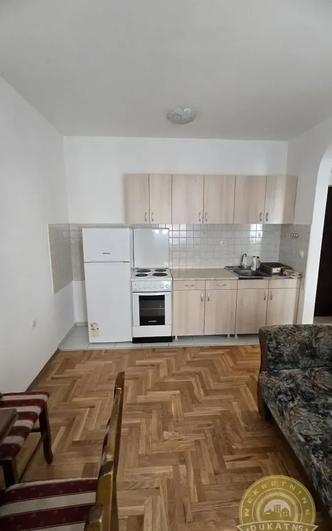 Rent, one bedroom apartment, 30m², Detelinara, Novi Sad Sve Podlokacije