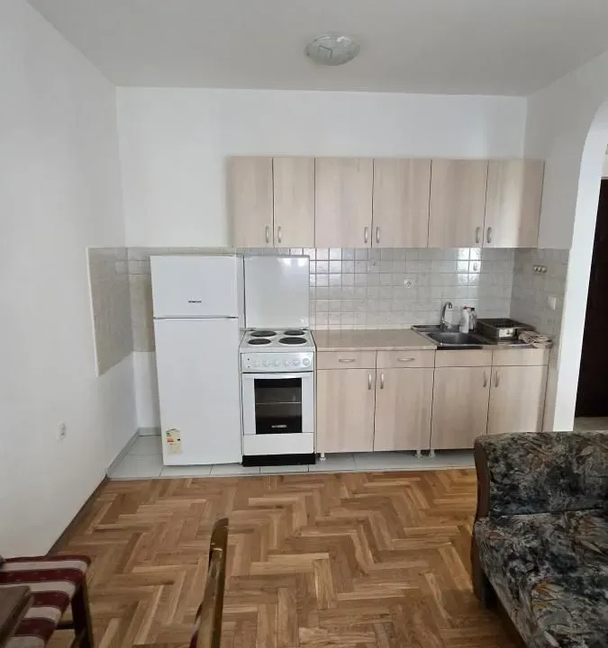 Rent, one bedroom apartment, 30m², Detelinara, Novi Sad Sve Podlokacije