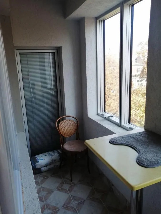 Prodaja, trosoban stan, 95m², Centar, Niš