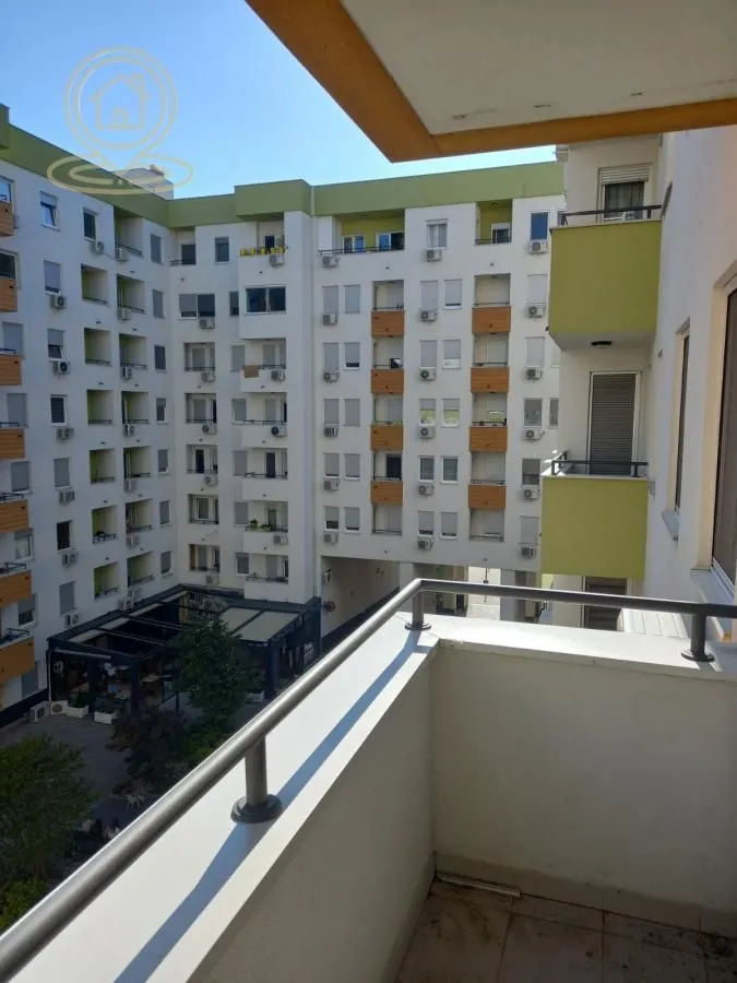 Prodaja, stan, 60m², Bulevar Oslobodjenja, Novi Sad Sve Podlokacije
