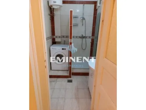 Rent, three bedroom apartment, 70m², Stari Grad, Beograd - image 11