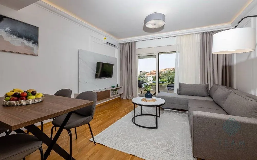 Sale, two bedroom apartment, 67m², Bečići, Budva