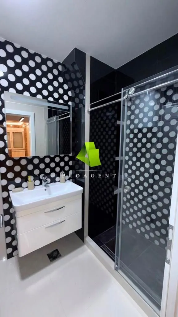 Sale, four bedroom apartment, 156m², Palilula, Niš