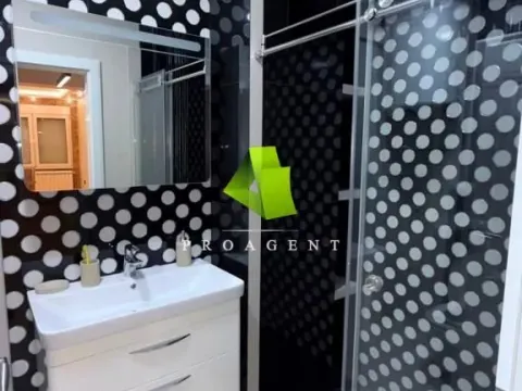 Sale, four bedroom apartment, 156m², Palilula, Niš - image 15