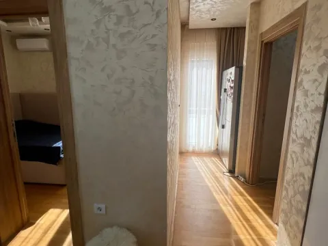 Rent, three bedroom apartment, 100m², Stari Aerodrom, Podgorica - image 5