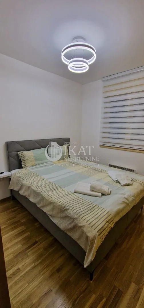 Prodaja, jednosoban stan, 35m², 25. Maj, Zlatibor