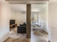 Prodaja, dvosoban stan, 52m², Centar, Tivat - image 7