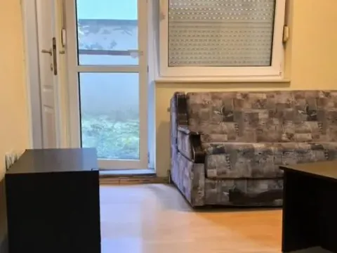 Izdavanje, garsonjera, 35m², Grbavica, Novi Sad Sve Podlokacije - image 2