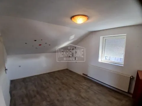 Sale, house, 240m², Mali Bajmok, Subotica - image 19