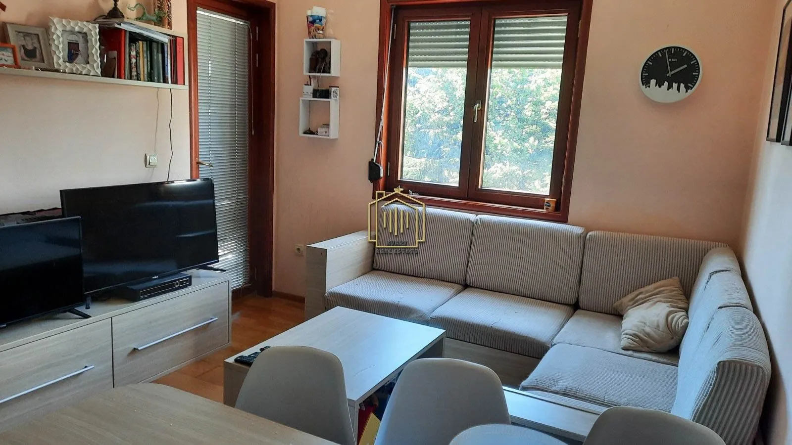 Rent, one bedroom apartment, 33m², Pobrežje, Podgorica