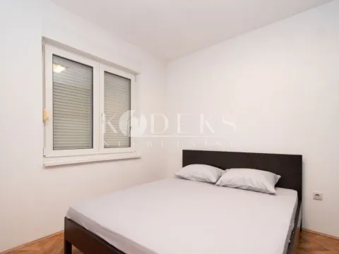 Rent, one bedroom apartment, 46m², Blok 6, Podgorica - image 5