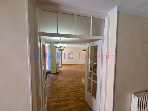 Rent, house, 230m², Bežanijska Kosa Sve Podlokacije, Beograd - image 8
