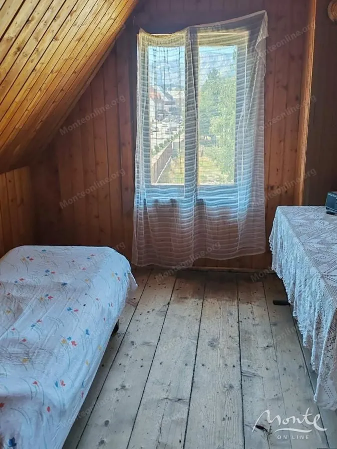 Sale, office space, 168m², Žabljak, Crna Gora