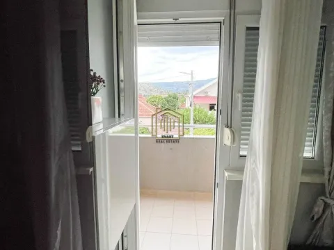 Izdavanje, dvosoban stan, 70m², Zagorič, Podgorica - image 11