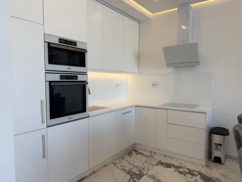 Rent, house, 180m², Sremska Kamenica, Petrovaradin - image 11