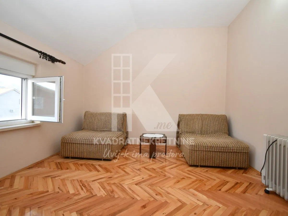 Prodaja, kuća, 160m², Murtovina, Podgorica