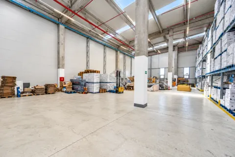 Rent, office space, 100m², Donja Gorica, Podgorica - image 2