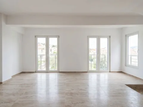 Prodaja, dvosoban stan, 85m², Đenovići, Herceg Novi - image 2