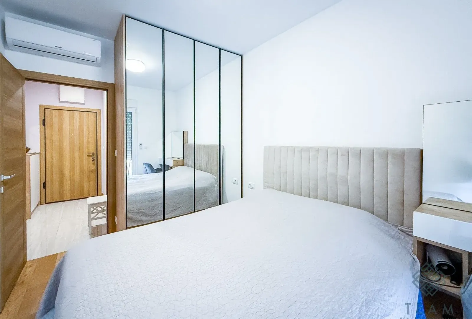 Prodaja, jednosoban stan, 45m², New City, Podgorica