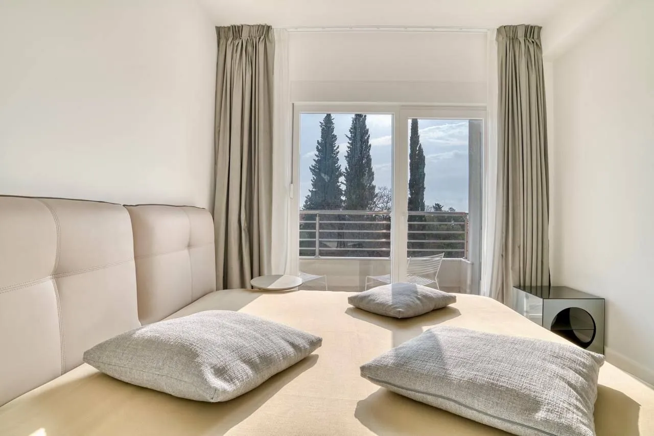 Sale, two bedroom apartment, 60m², Petrovac, Budva