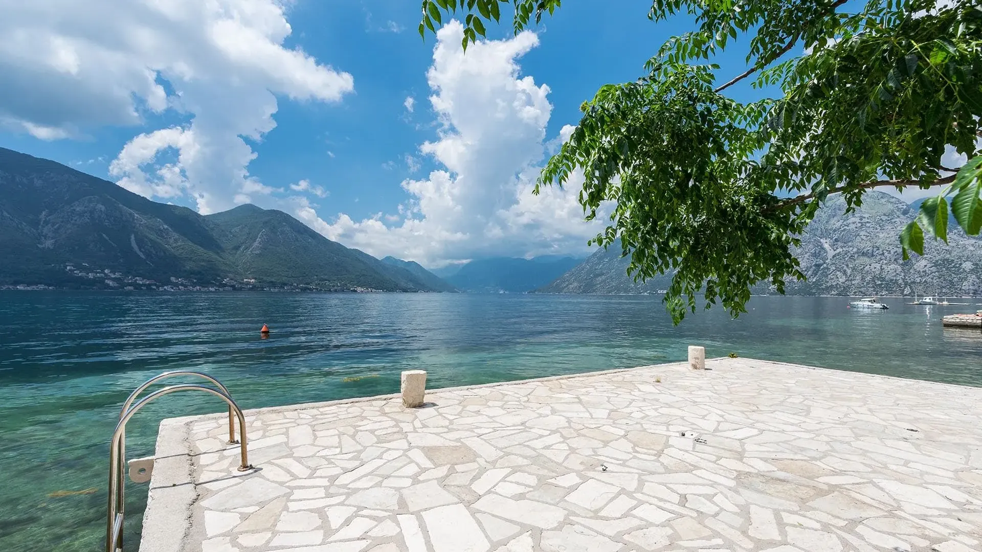 Sale, house, 365m², Dobrota, Kotor