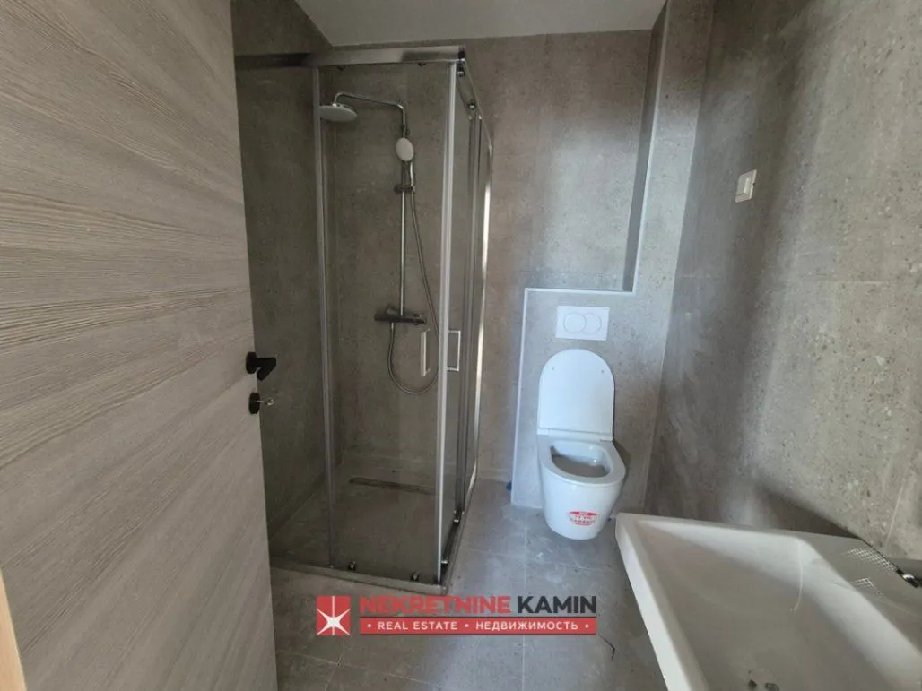 Prodaja, dvosoban stan, 53m², Adok, Budva