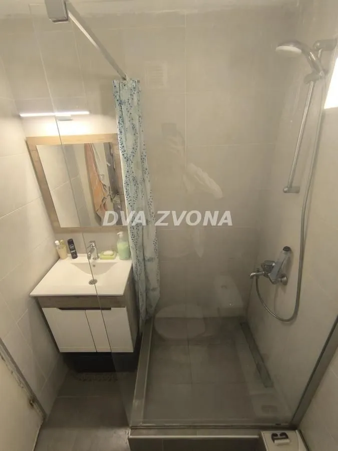 Prodaja, trosoban stan, 65m², Liman 3, Novi Sad Sve Podlokacije