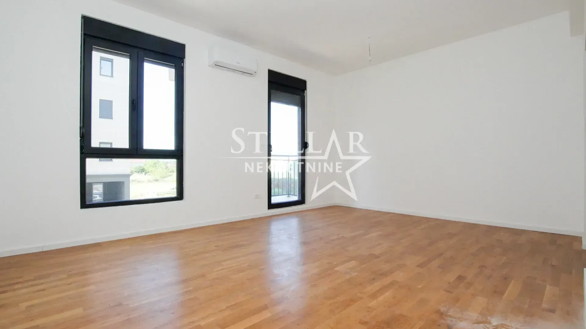 Izdavanje, dvosoban stan, 64m², Tološi, Podgorica