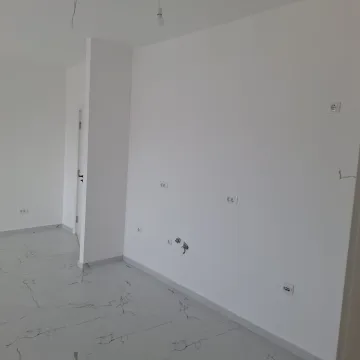 Sale, three bedroom apartment, 110m², Bar, Crna Gora - image 6