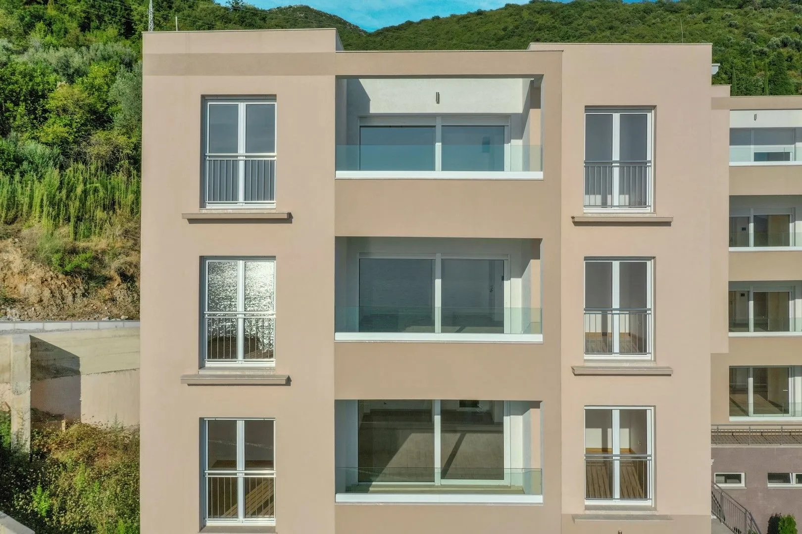 Prodaja, stan, 66m², Tivat, Crna Gora