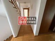 Izdavanje, kuća, 250m², Savski Venac, Beograd - image 5