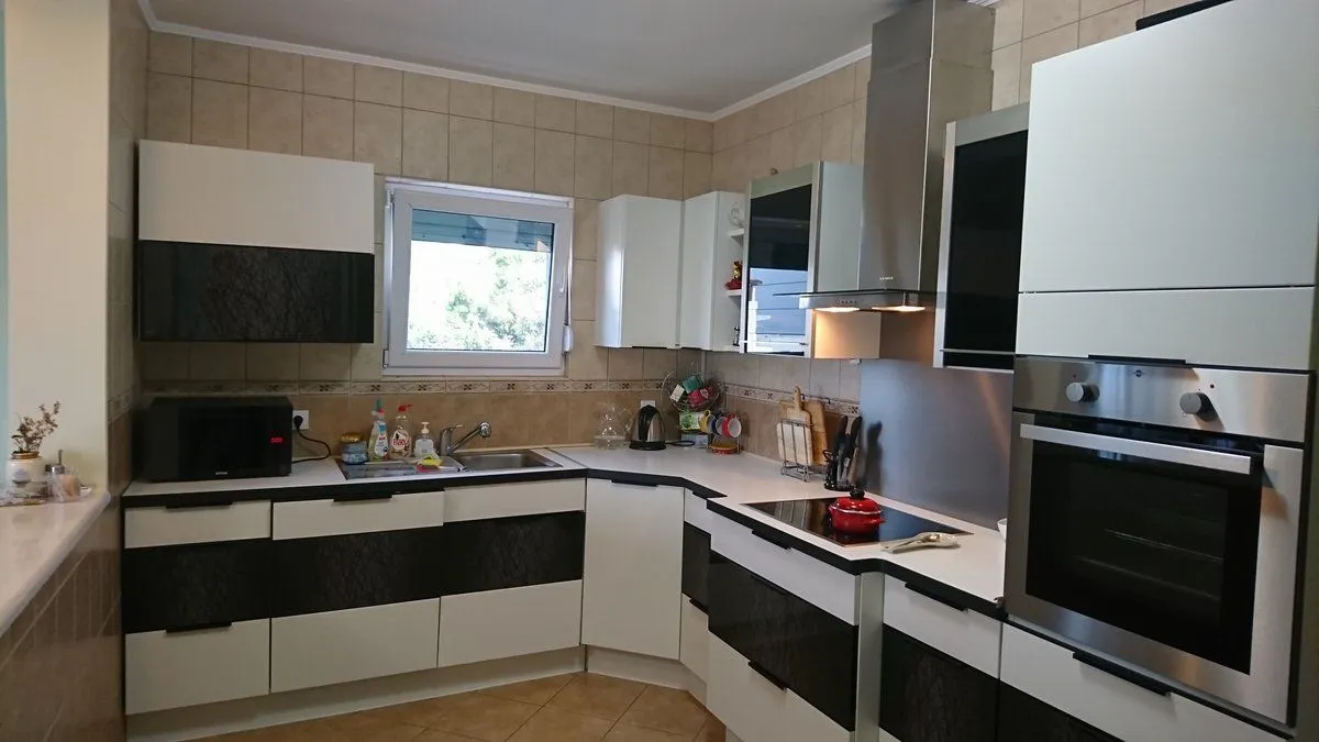 Sale, house, 330m², Utjeha, Bar