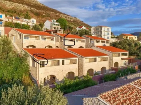 Sale, one bedroom apartment, 47m², Reževići, Budva - image 1