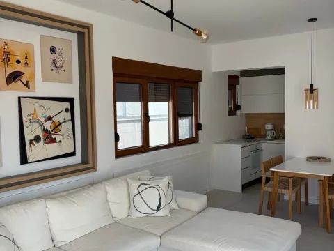 Izdavanje, dvosoban stan, 73m², Donja Lastva, Tivat - image 2